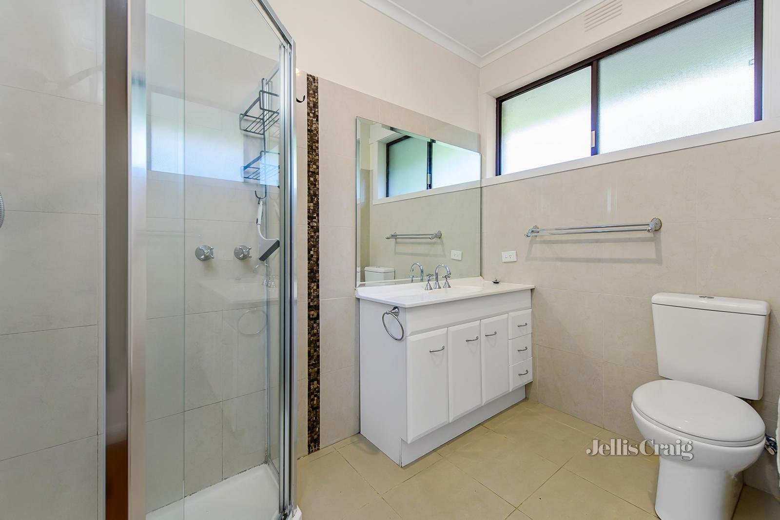 3/1 Meyer Road, Burwood image 5