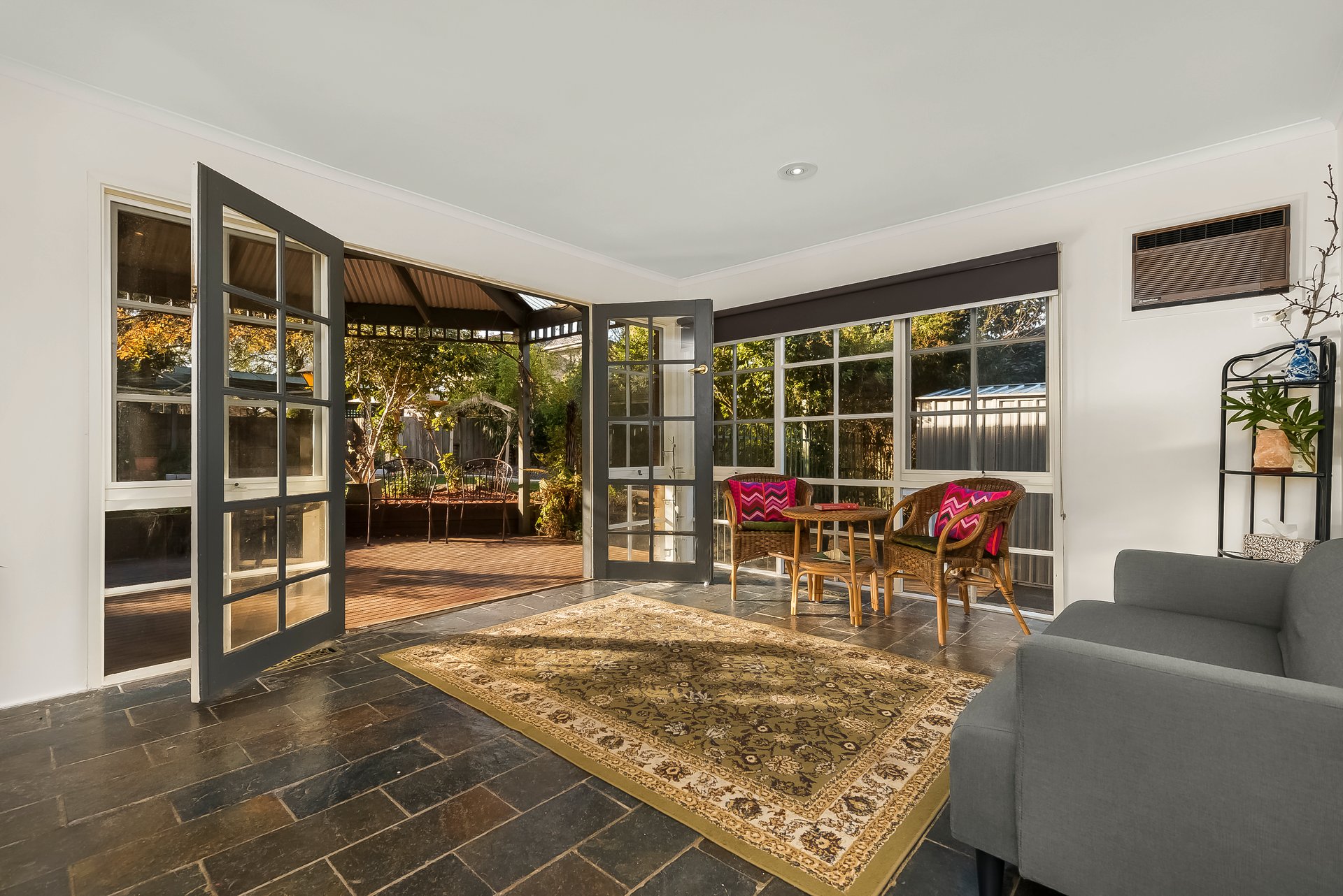 31 Michele Drive, Scoresby image 5