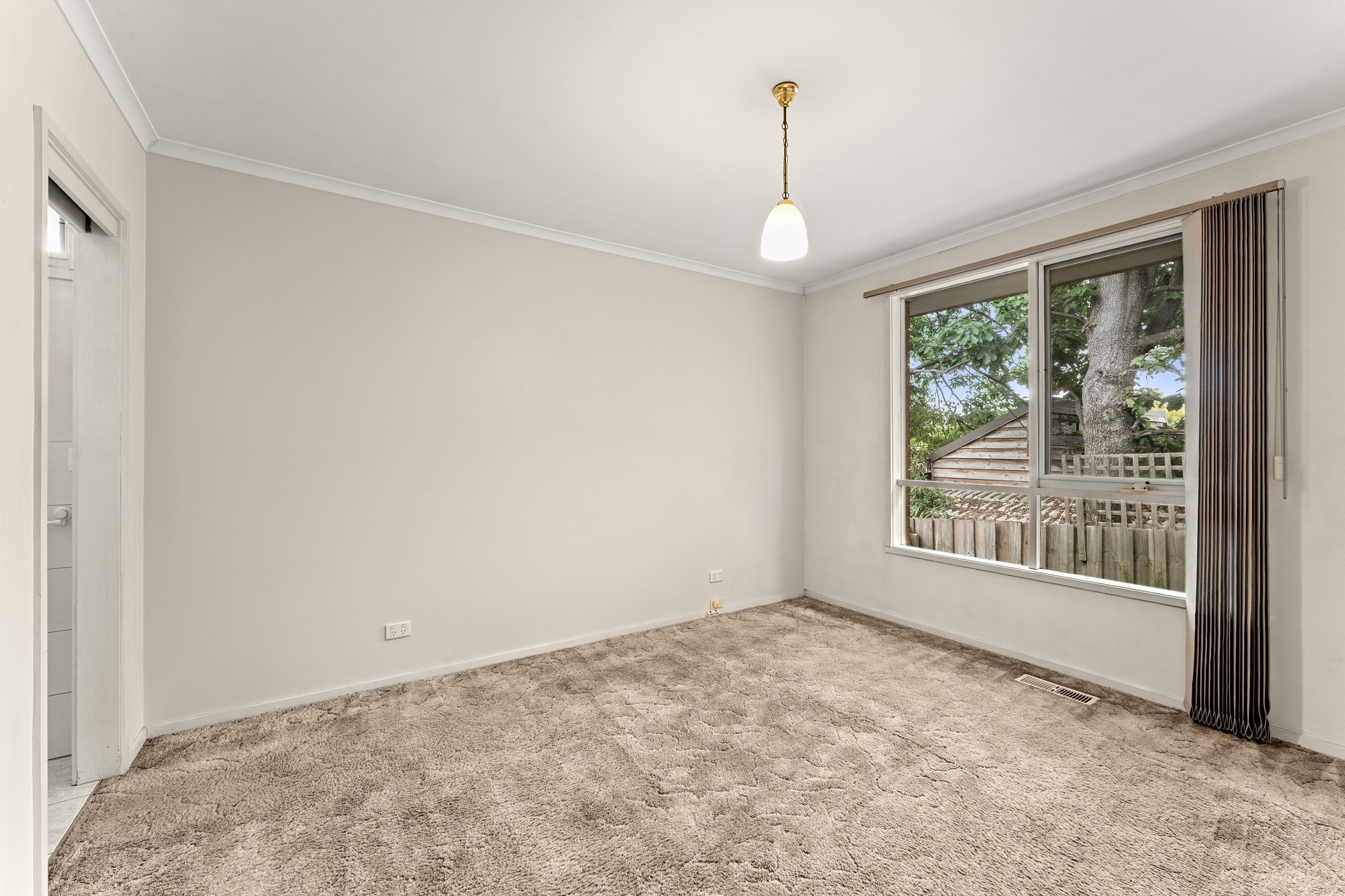 3/1 Milton Street, Heathmont image 5