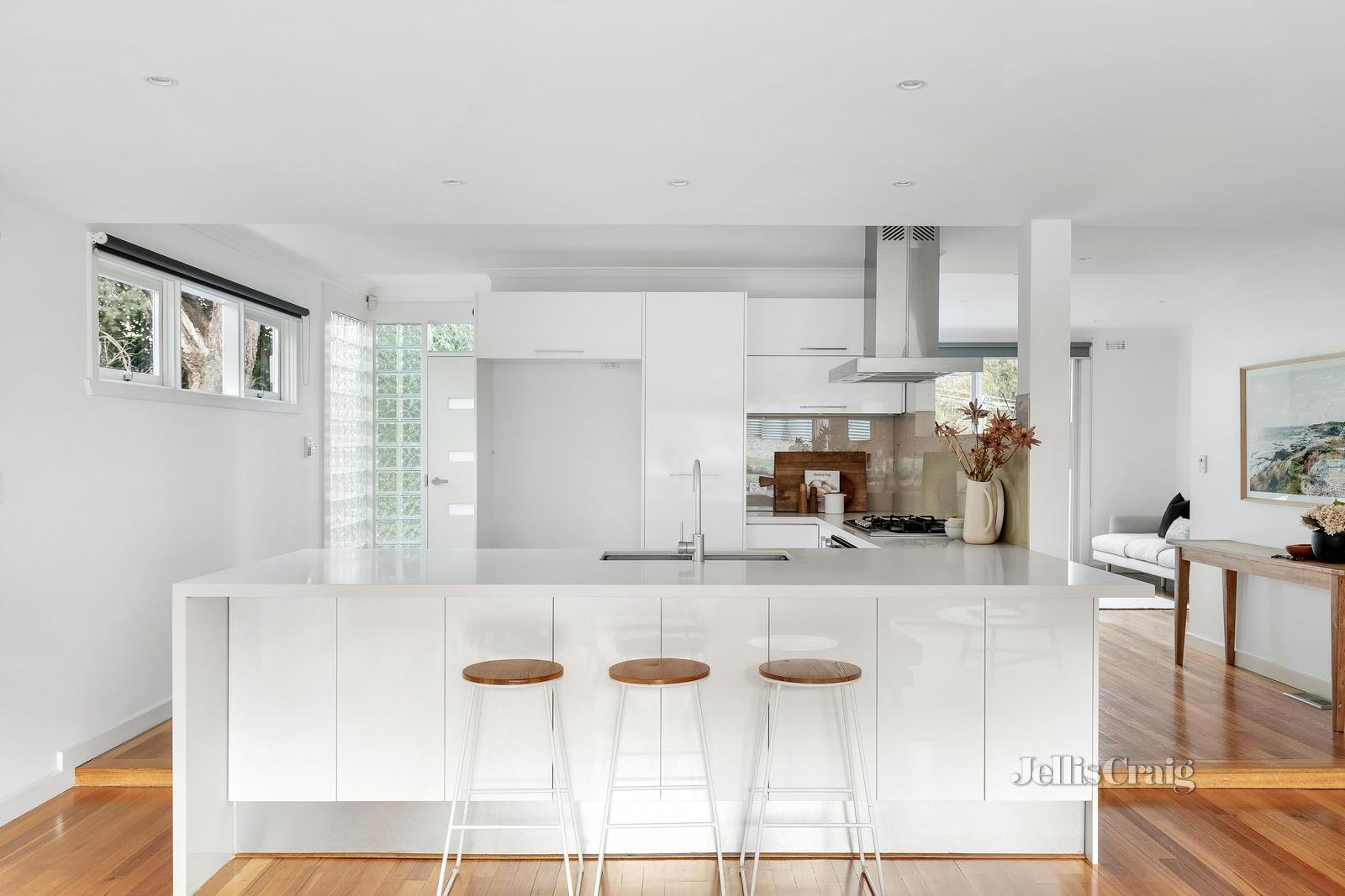 31 Mountain View Road, Montmorency image 5