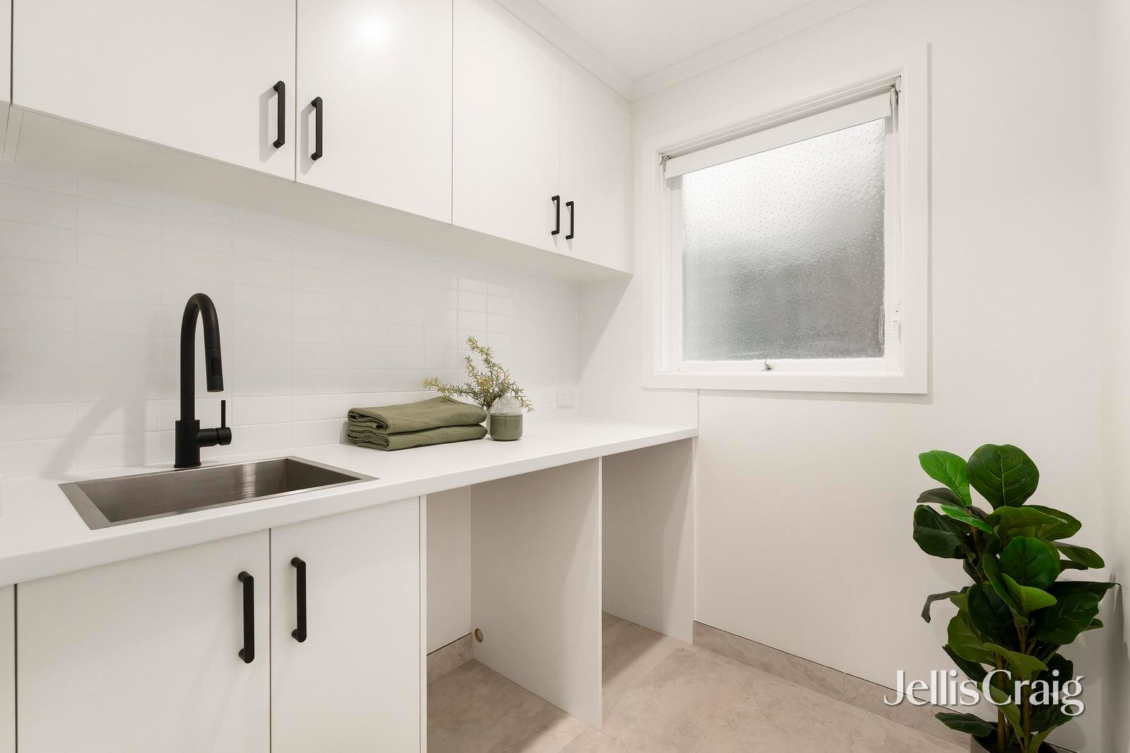 31 Myrtle Avenue, Heathmont image 9