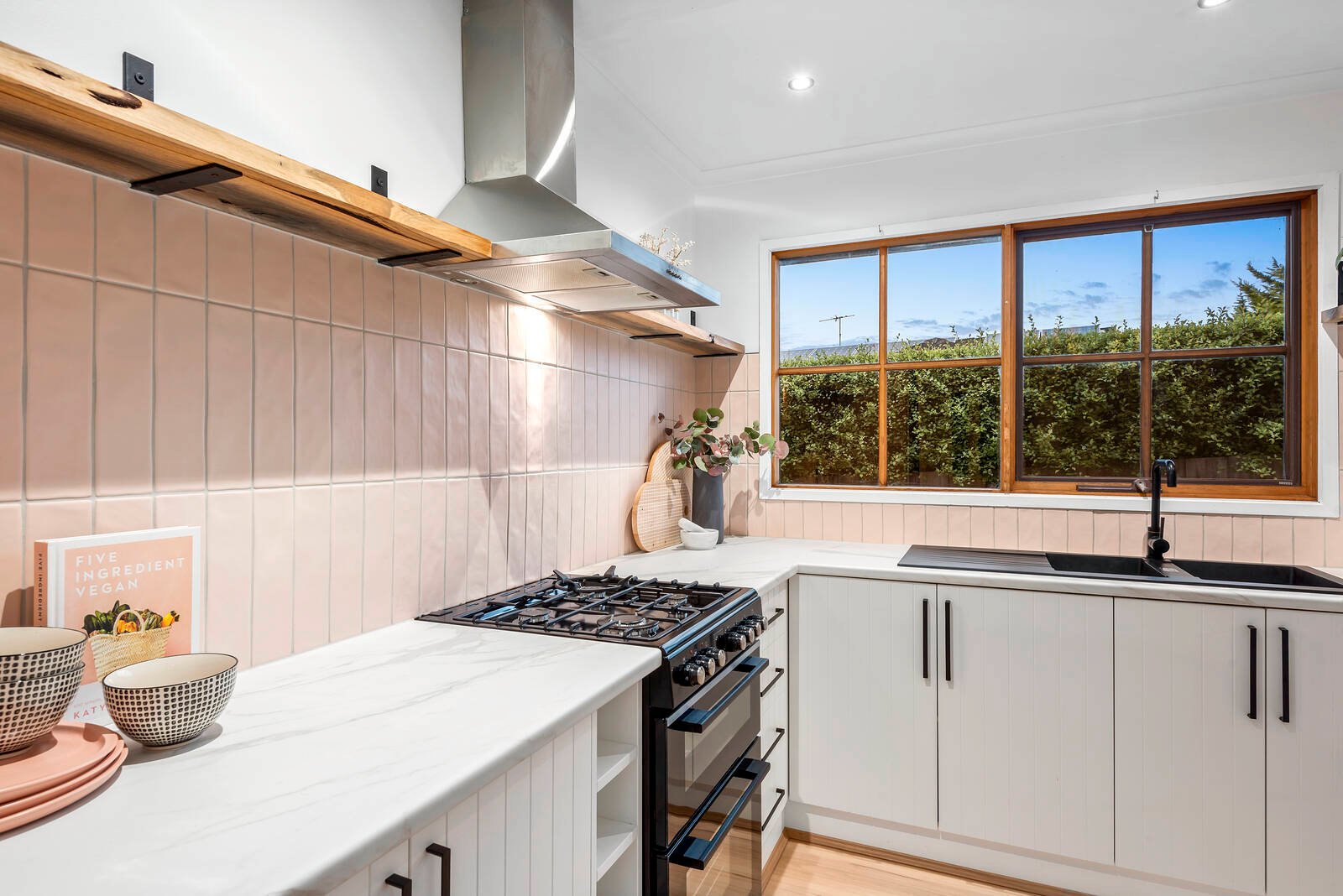 Property Gallery Thumbnail 2