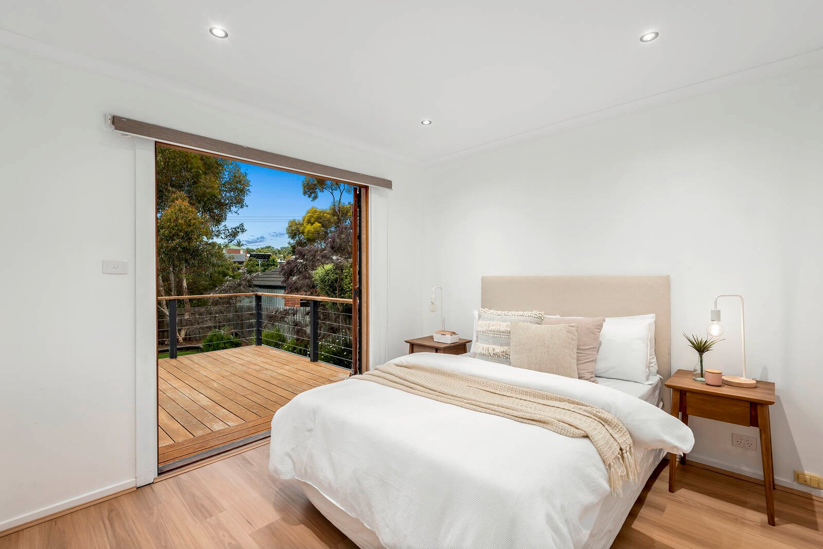 Property Gallery Thumbnail 7