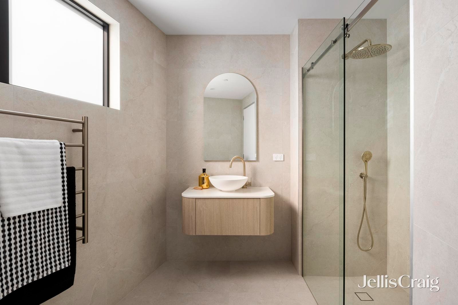 3/1 Old Heidelberg Road, Alphington image 6