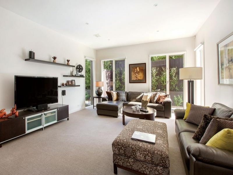 31 Park Road, Surrey Hills image 2