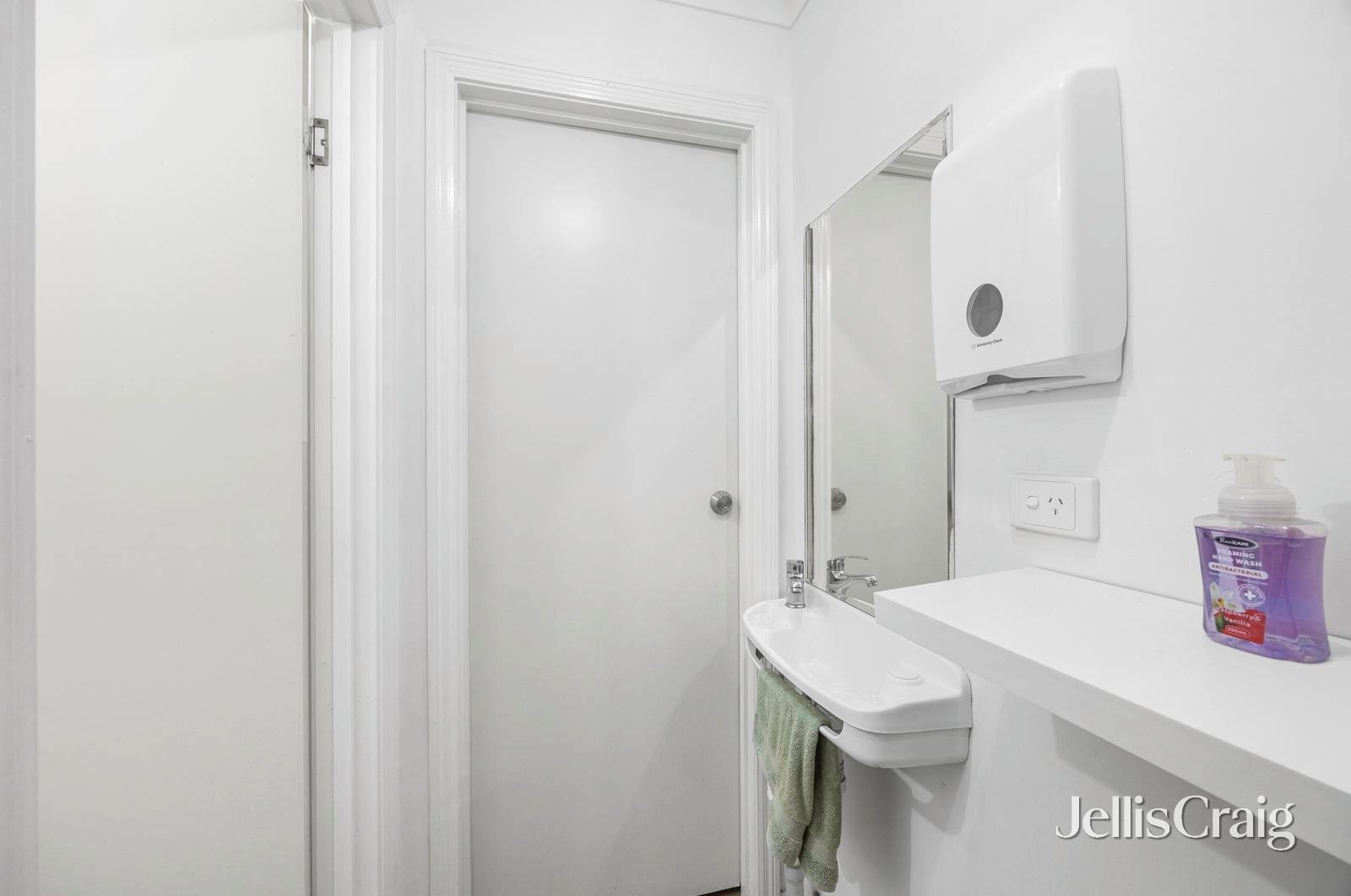 31 Peel Street South, Bakery&nbsp;Hill image 11