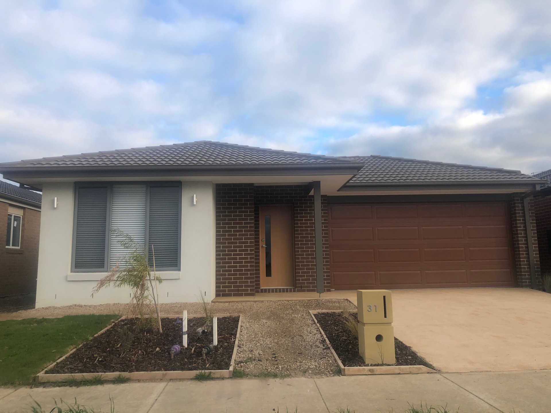 31 Precinct Road, Charlemont image 1