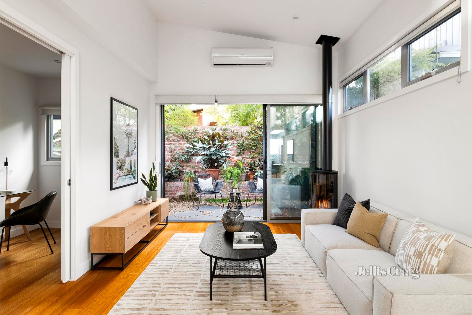 31 Quarrion Lane, Northcote image 5