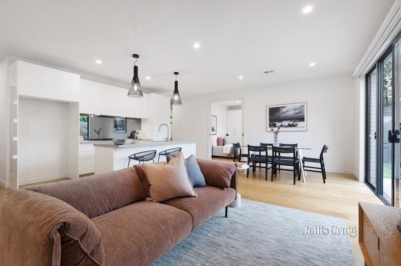3/1 Romney Close, Moorabbin image 1