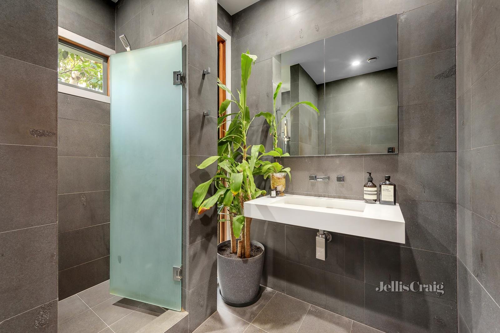 31 Rose Street, Richmond image 13