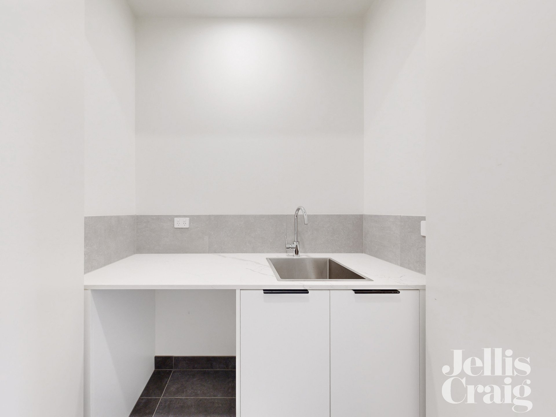 3/1 Ross Street, Niddrie image 13