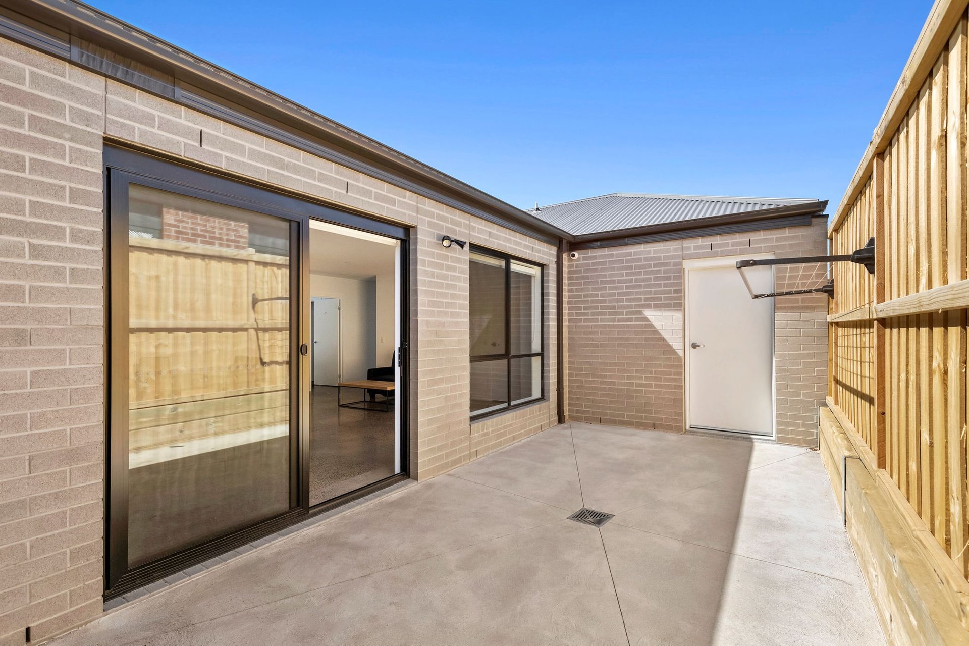 31 Sian Circuit, Waurn Ponds image 10