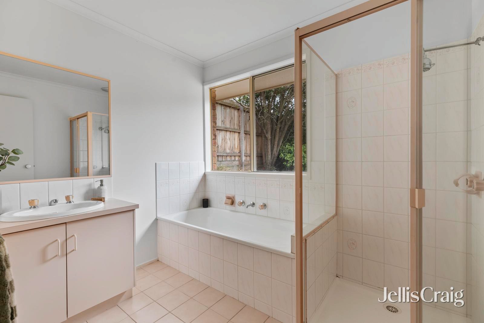 31 Silver Wattle Street, Yallambie image 9