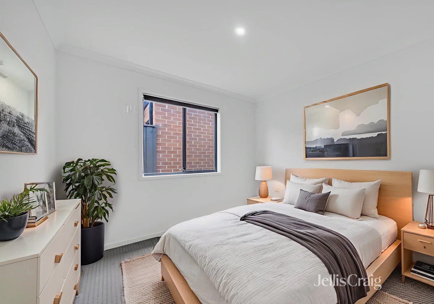 31 Smile Crescent, Wyndham Vale image 8