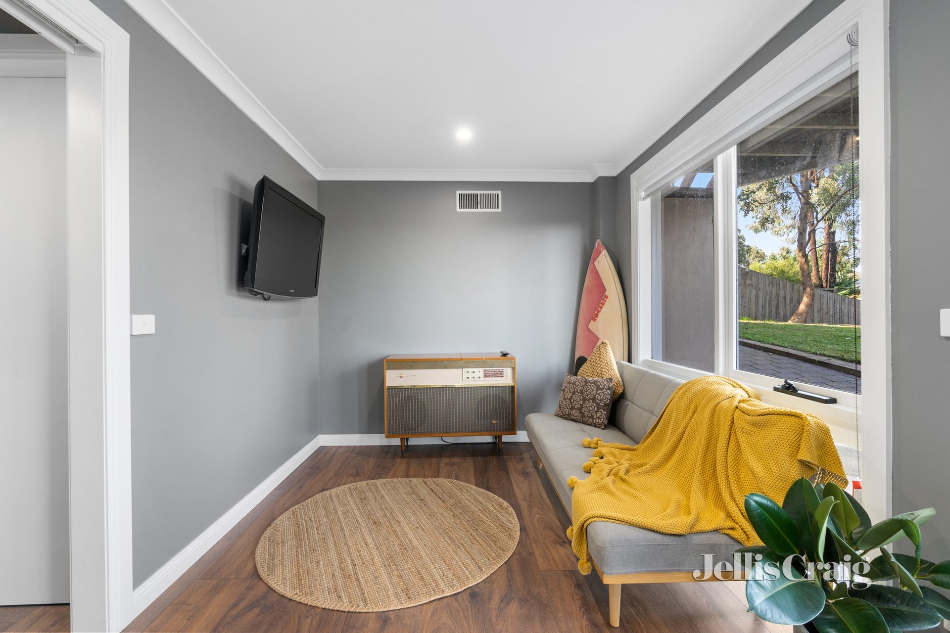 31 Snowball Rd, Eltham North image 5