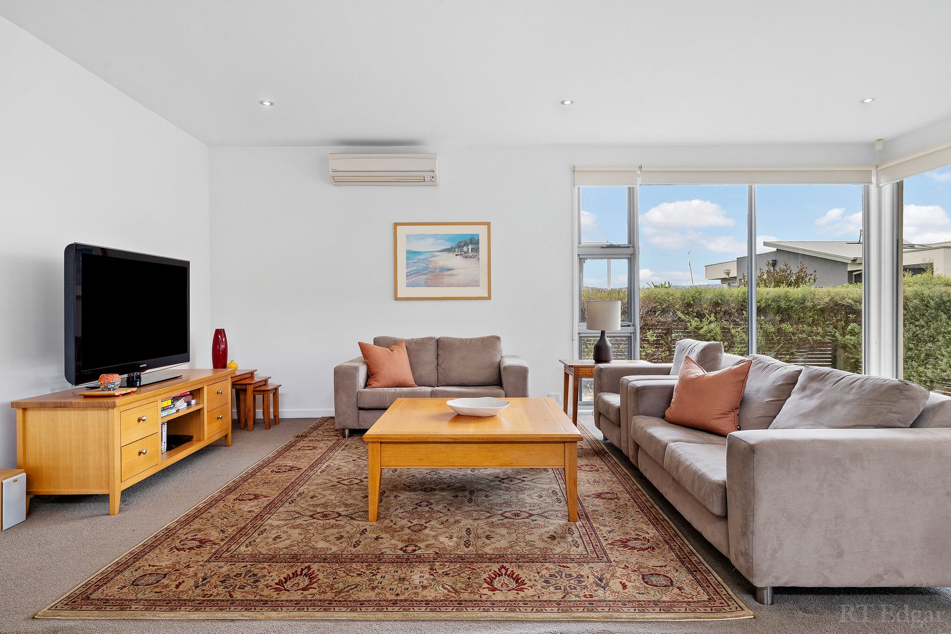 Property Gallery Thumbnail 3