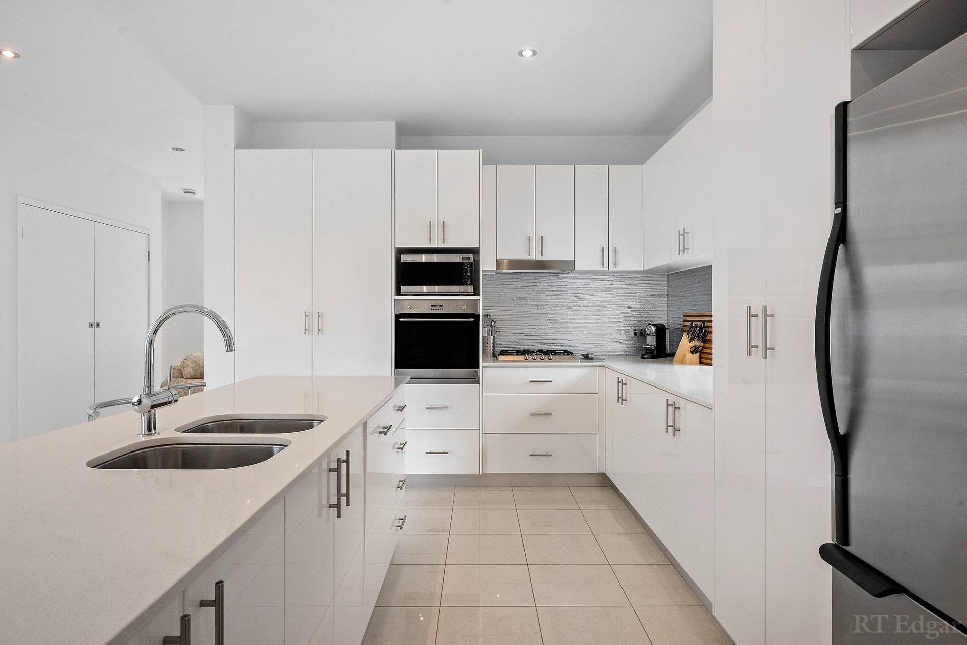 Property Gallery Thumbnail 5