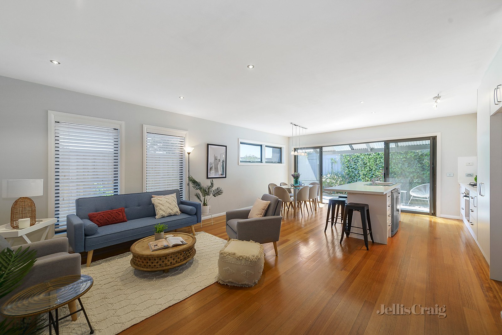 3/1 Stortford Avenue, Ivanhoe image 2