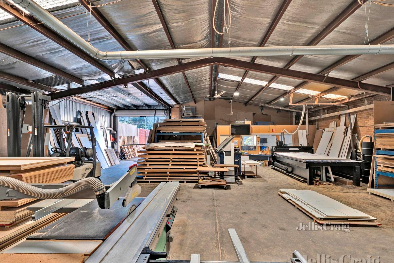 31 Susan Street, Eltham image 4