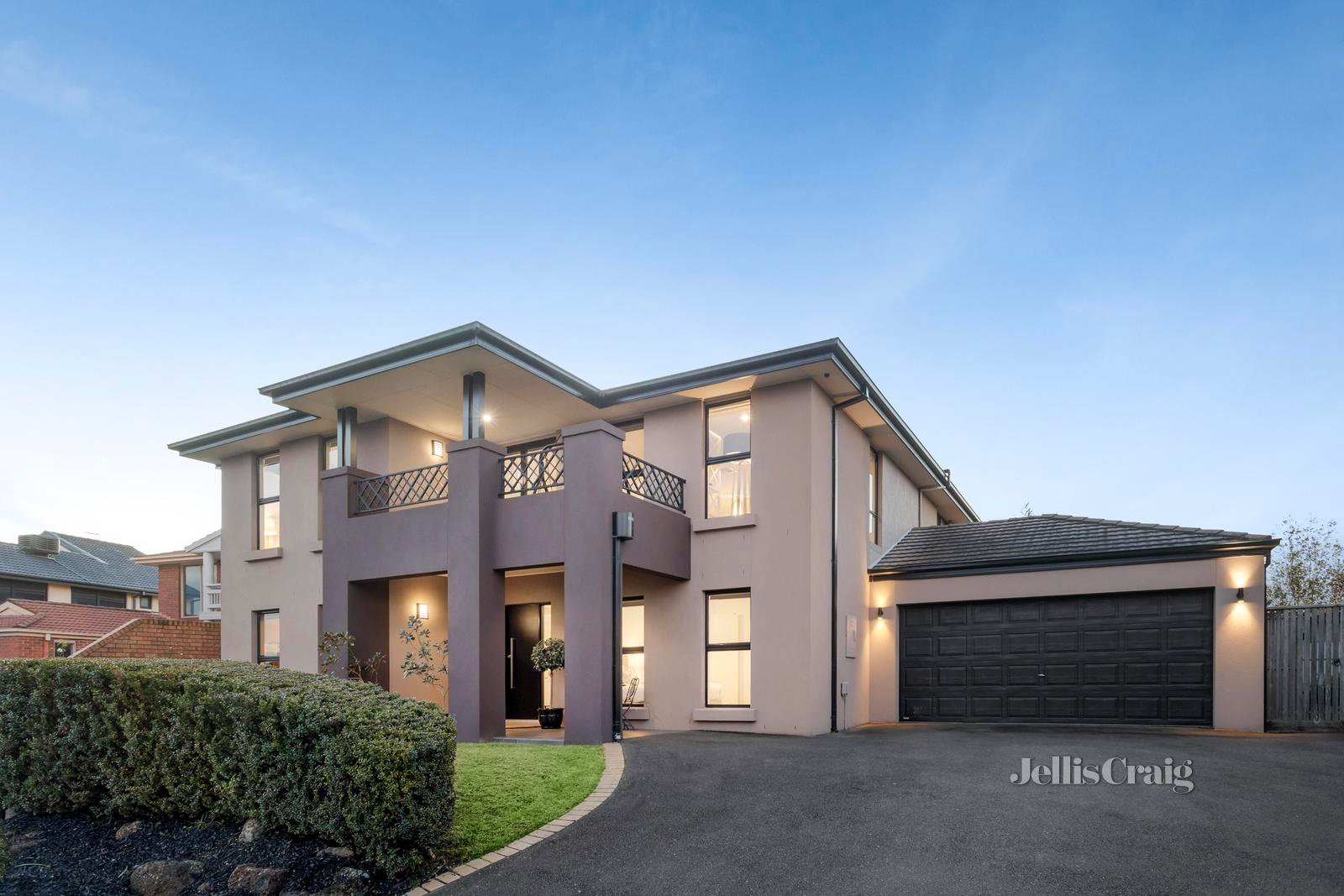 31 Tanbridge Way, Warranwood image 2