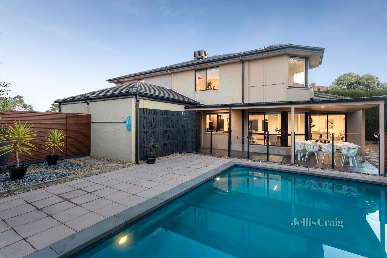 31 Tanbridge Way, Warranwood image 3