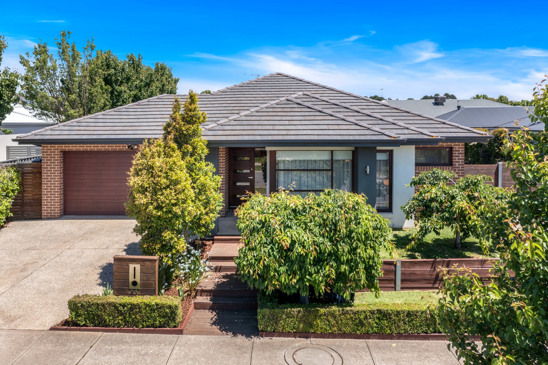 Property Gallery - Main Image