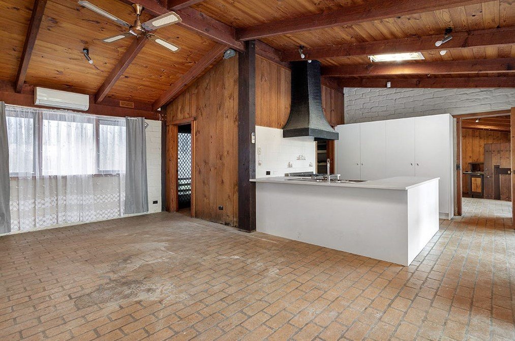 Property Gallery Thumbnail 2