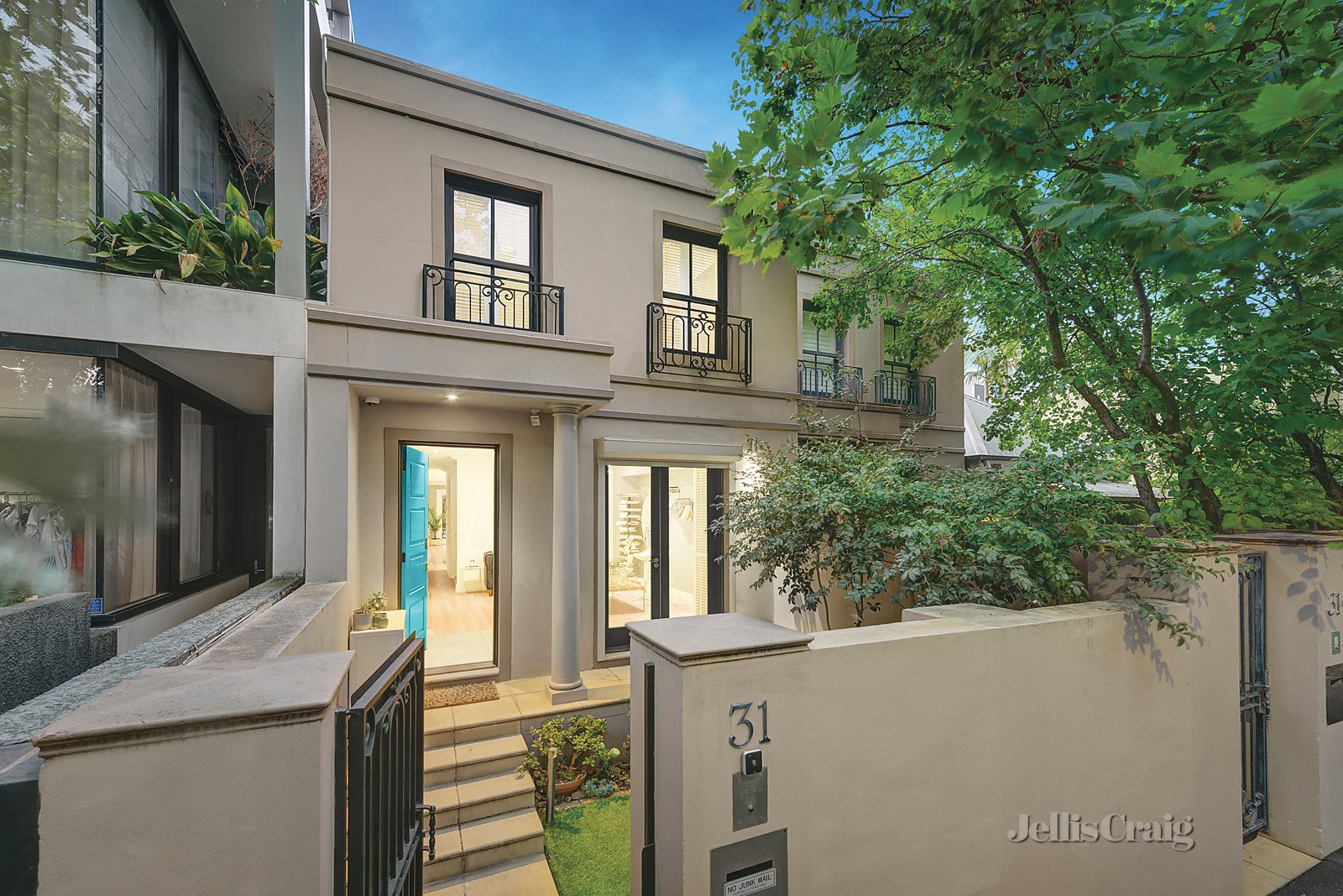 31 Tivoli Road, South Yarra
- Print Image 1