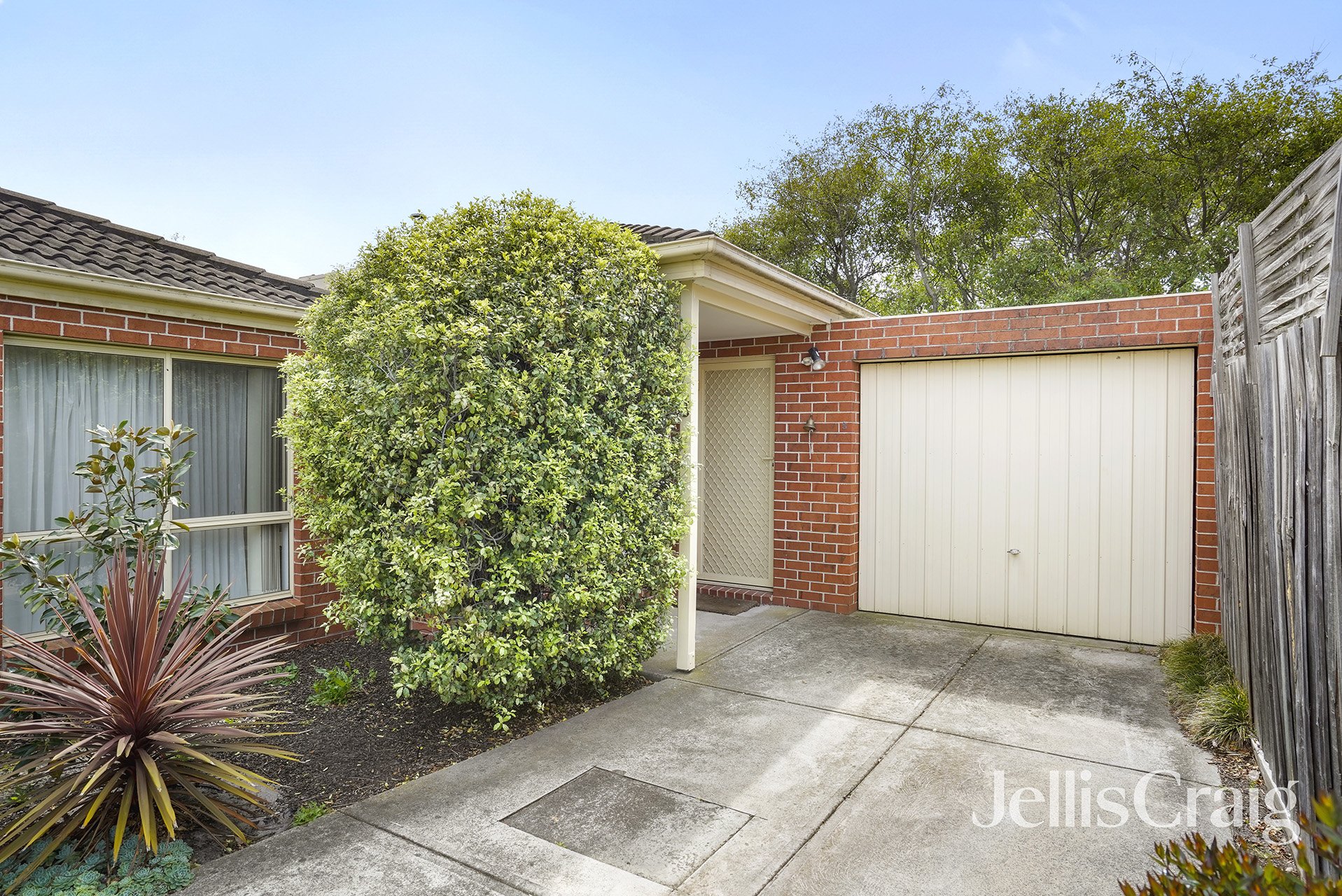 3/1 Woods Avenue, Mordialloc image 2