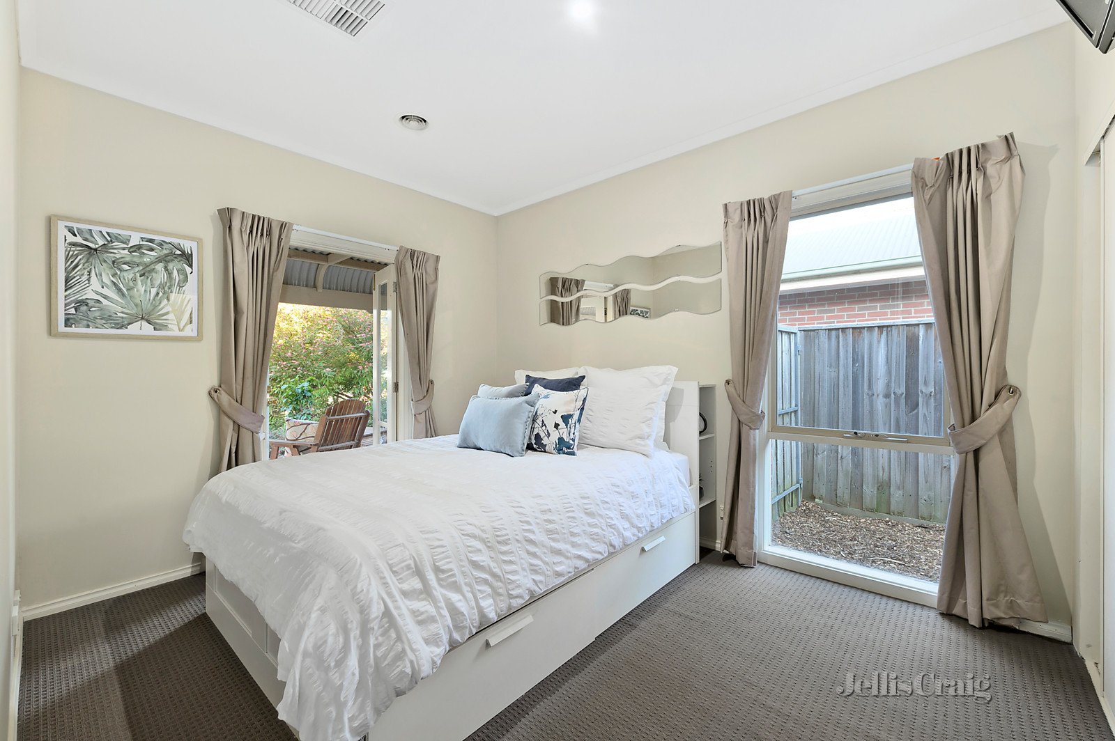 31 Woodstock Drive, Doreen image 8