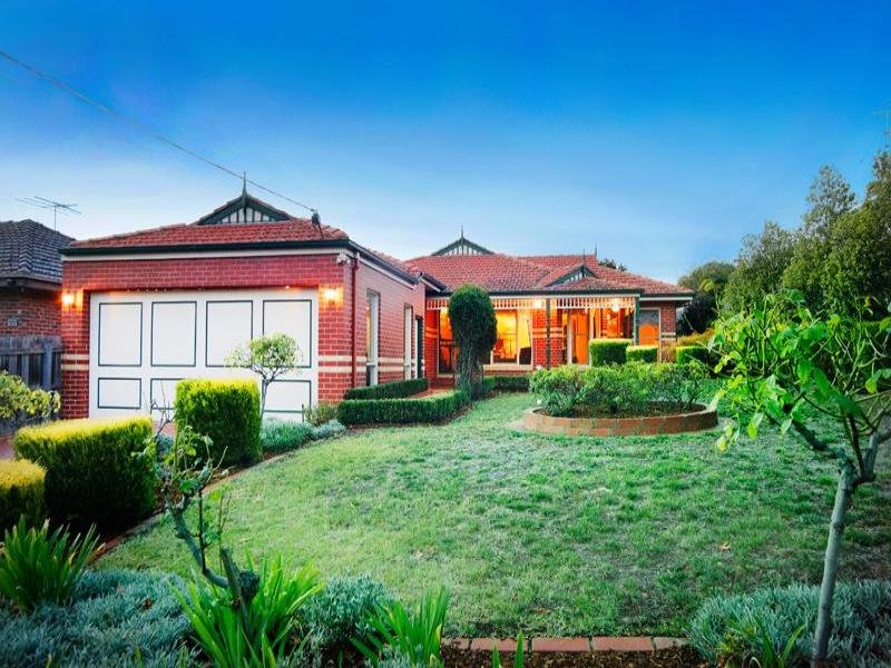 31 Yongala Street, Balwyn image 1