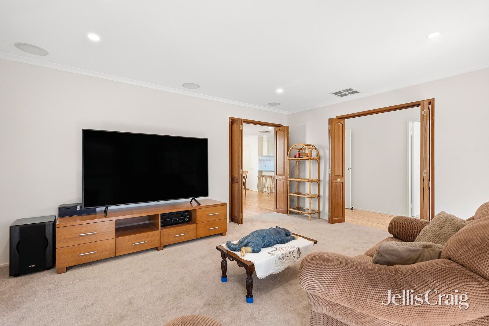 31 York Road, Mount&nbsp;Evelyn image 2