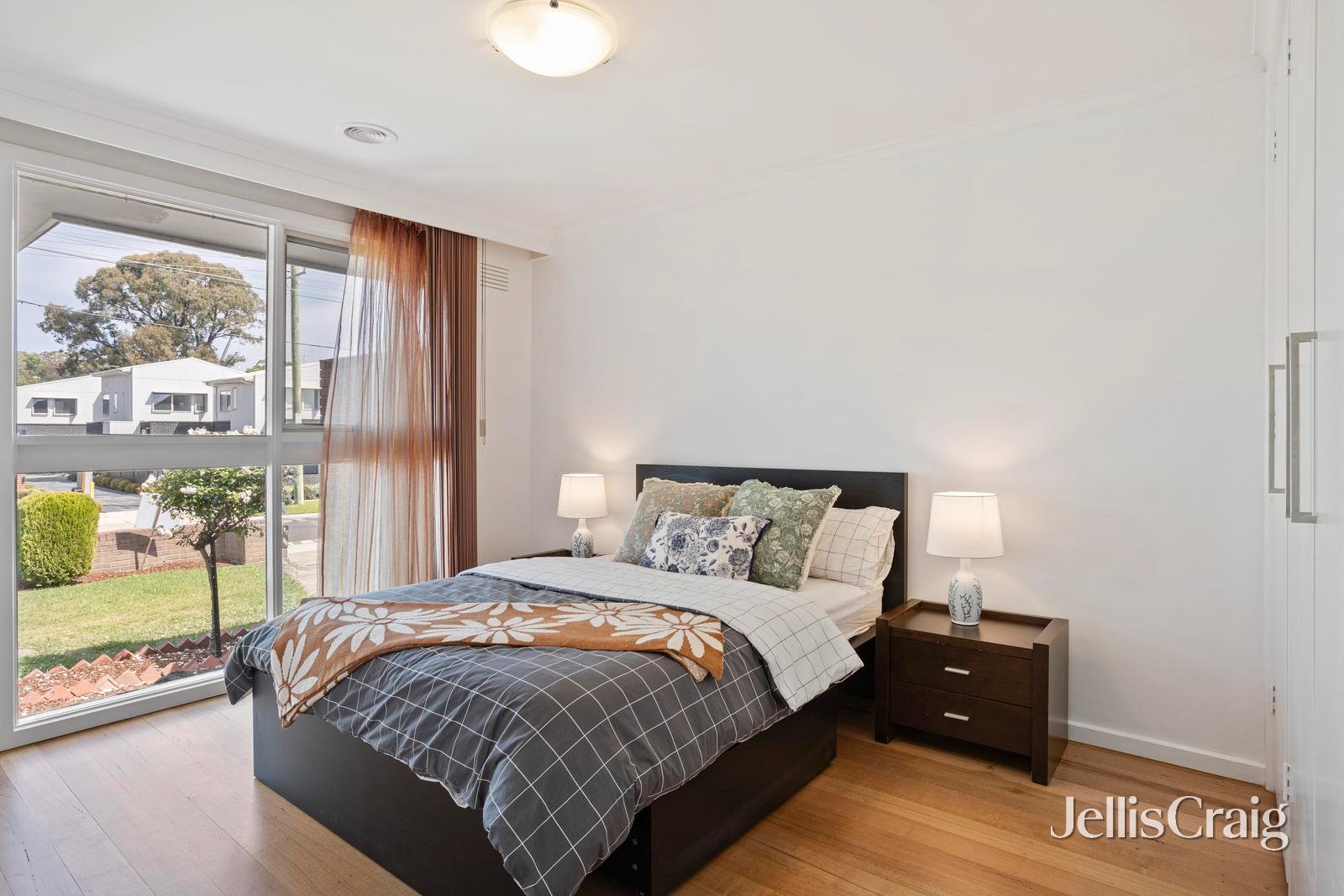 3/10-12 Paul Street, Doncaster image 7