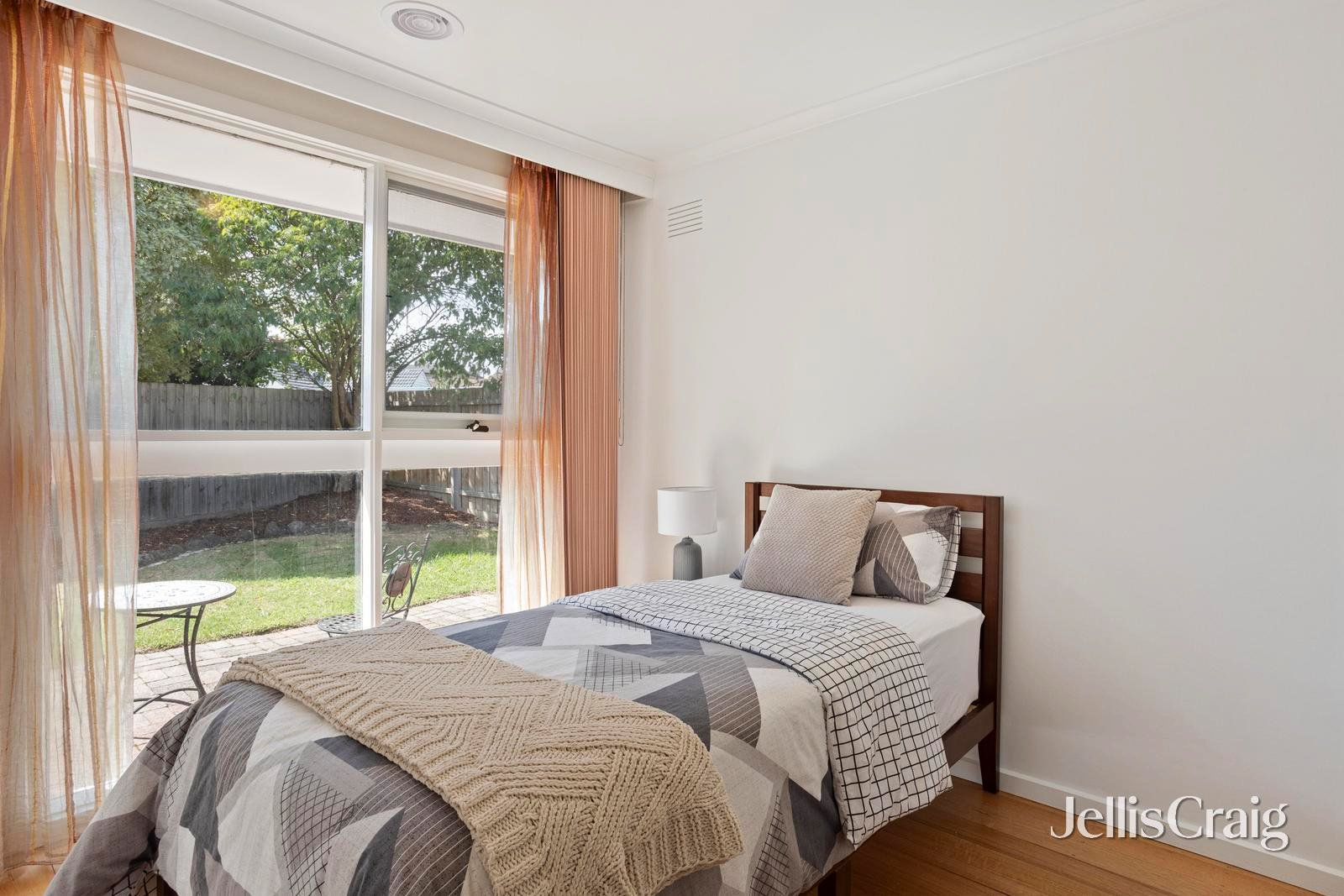 3/10-12 Paul Street, Doncaster image 8