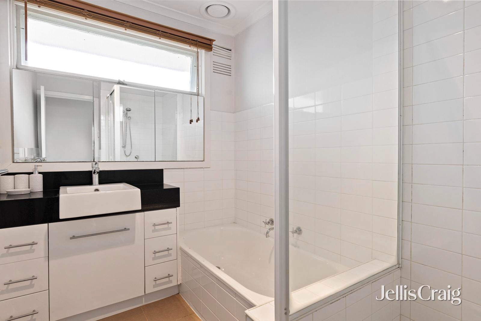 3/10-12 Paul Street, Doncaster image 9