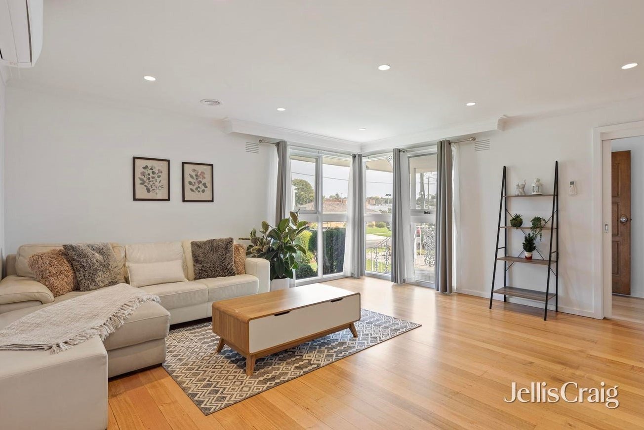 3/10-12 Paul Street, Doncaster image 2