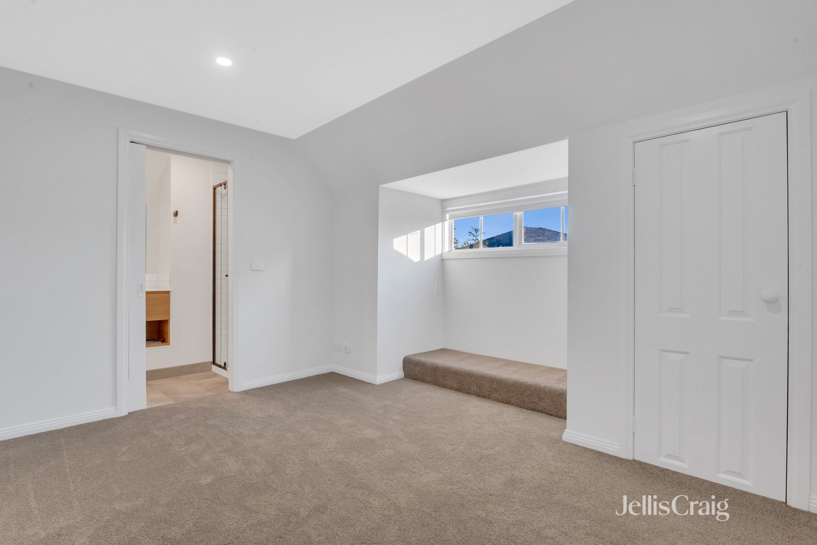 3/10 Banksia Grove, Tullamarine image 6