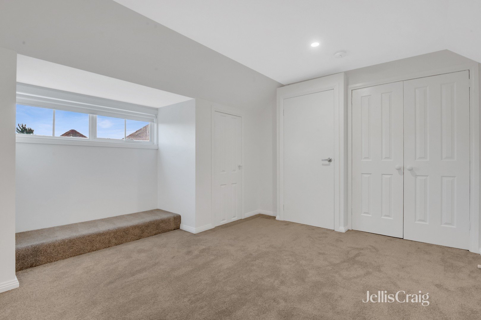 3/10 Banksia Grove, Tullamarine image 7