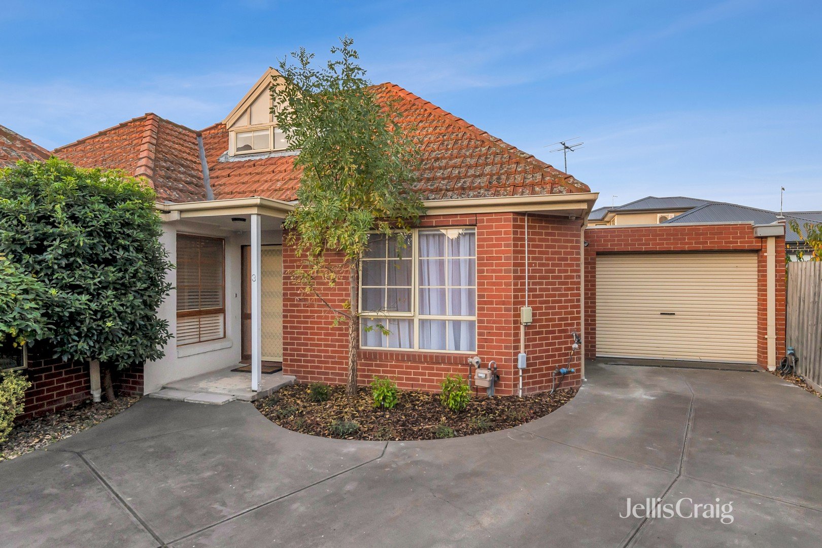 3/10 Banksia Grove, Tullamarine image 11