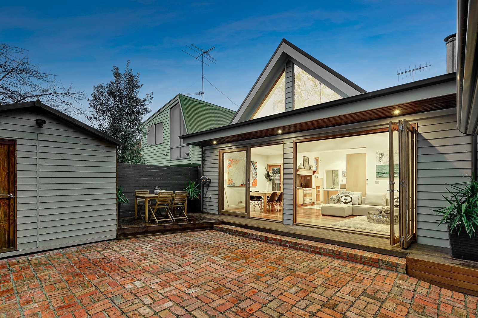 310 Barkers Road, Hawthorn image 3