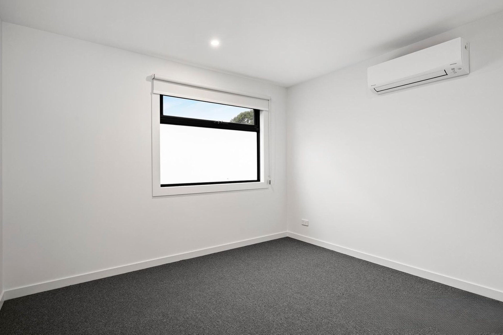 3/10 Ellen Road, Mooroolbark image 7