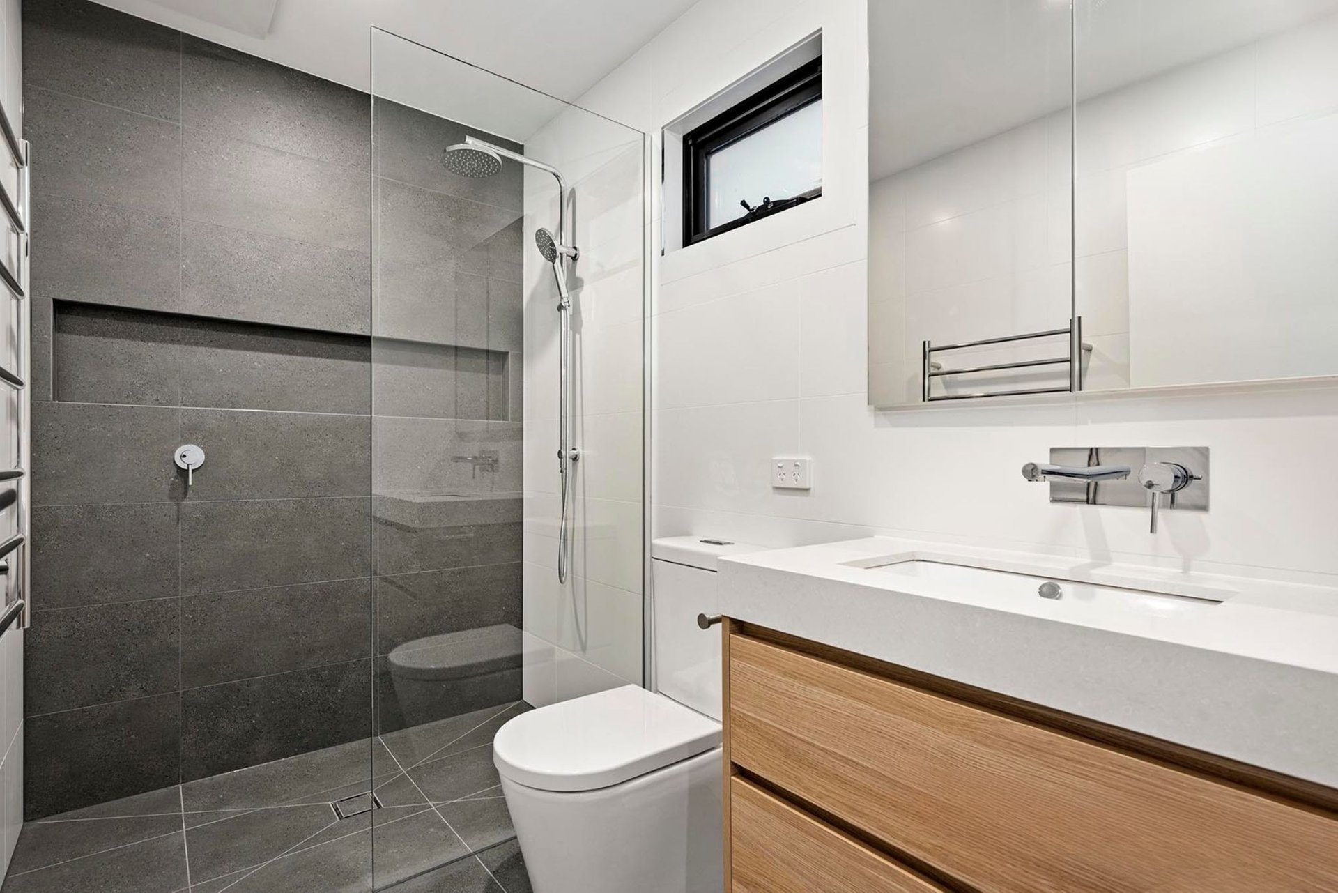 3/10 Ellen Road, Mooroolbark image 8