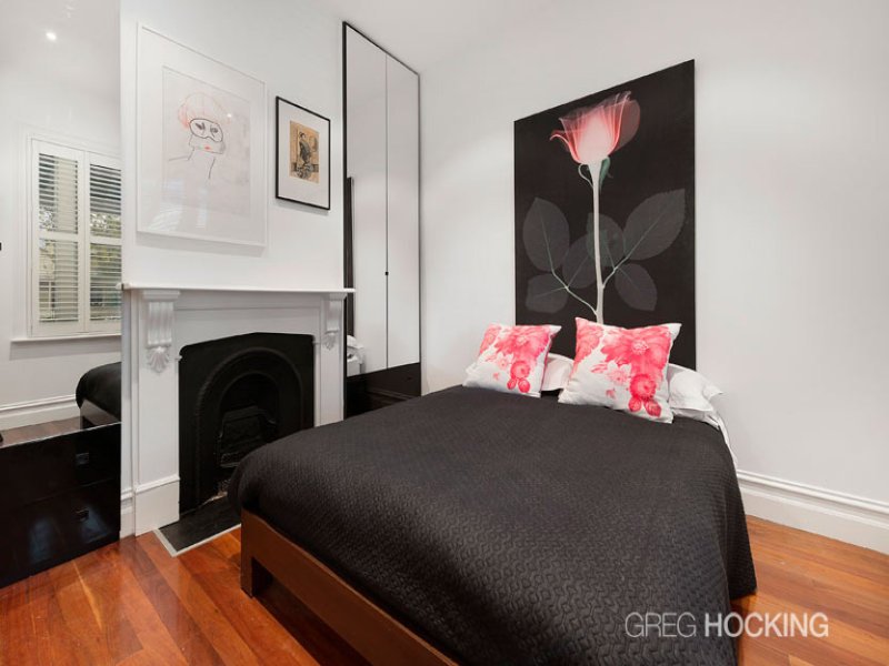 310 Esplanade East, Port Melbourne image 4