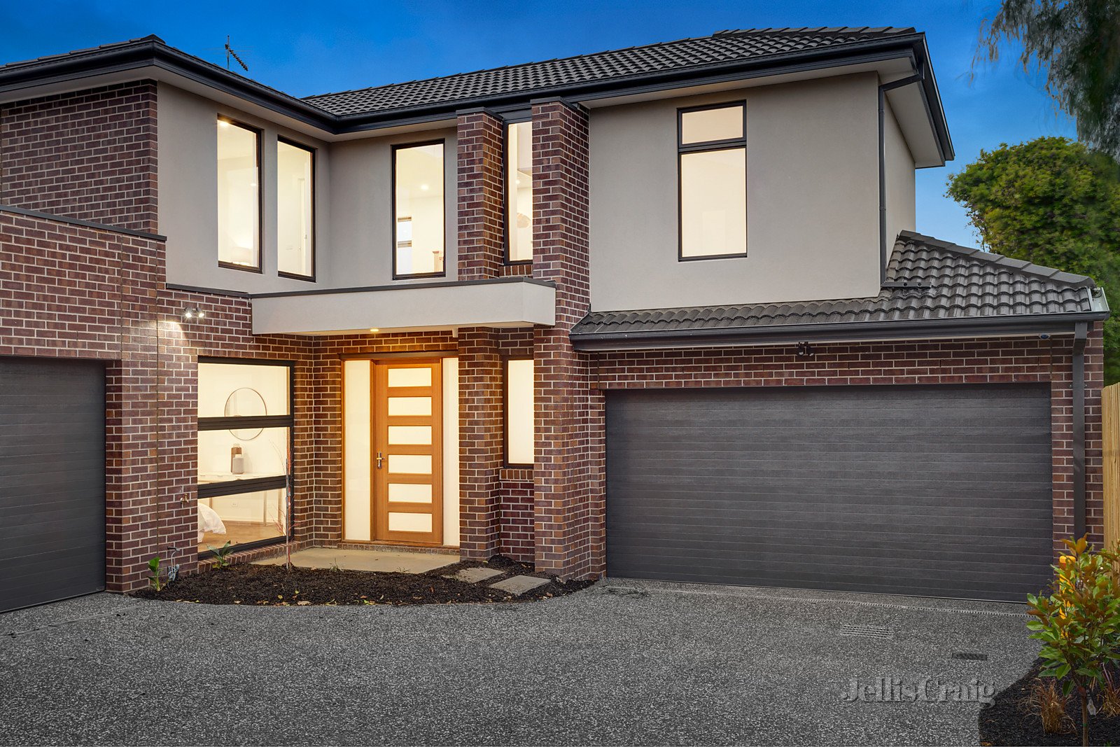 3/10 Francis Street, Mount Waverley image 1