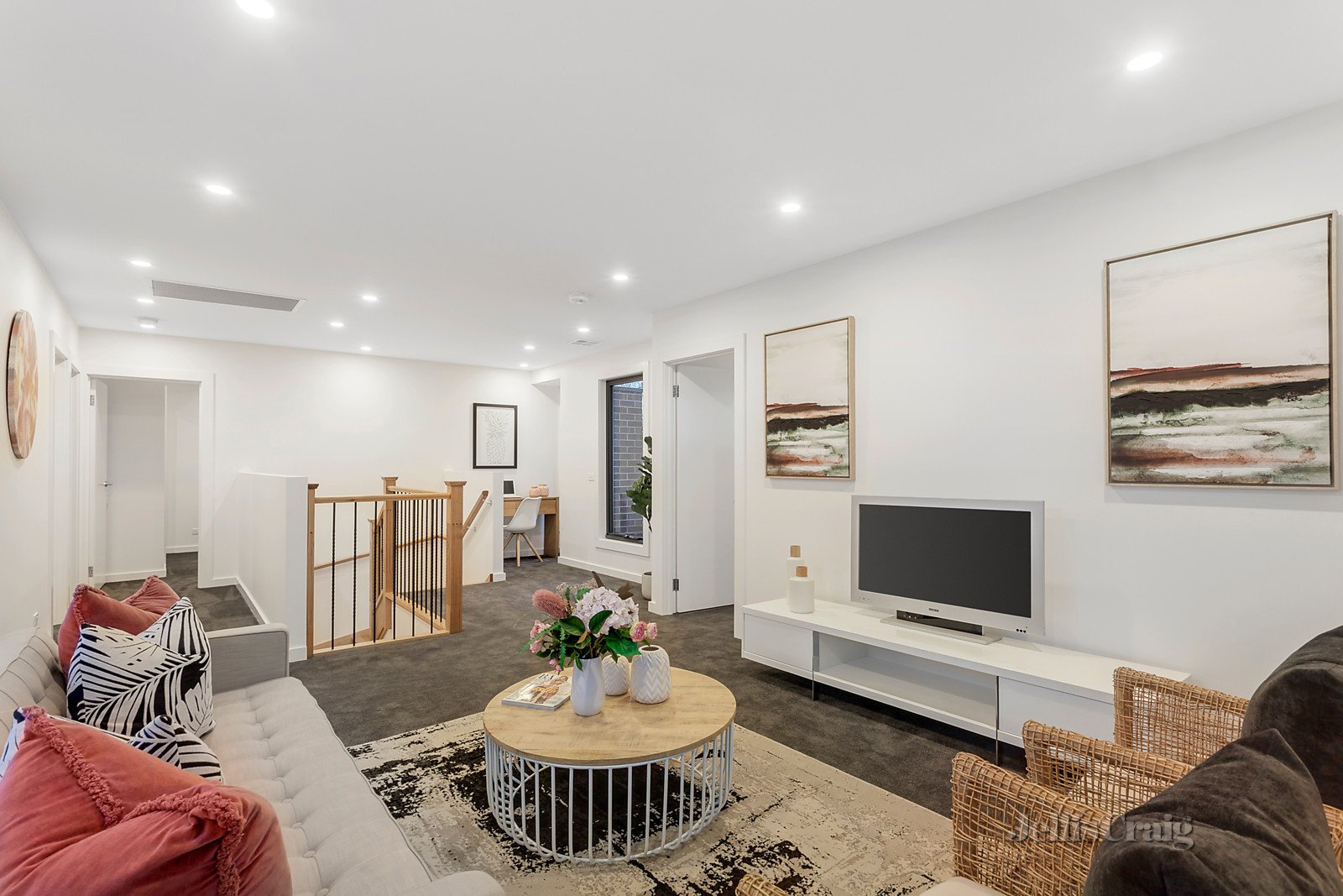 3/10 Francis Street, Mount Waverley image 4
