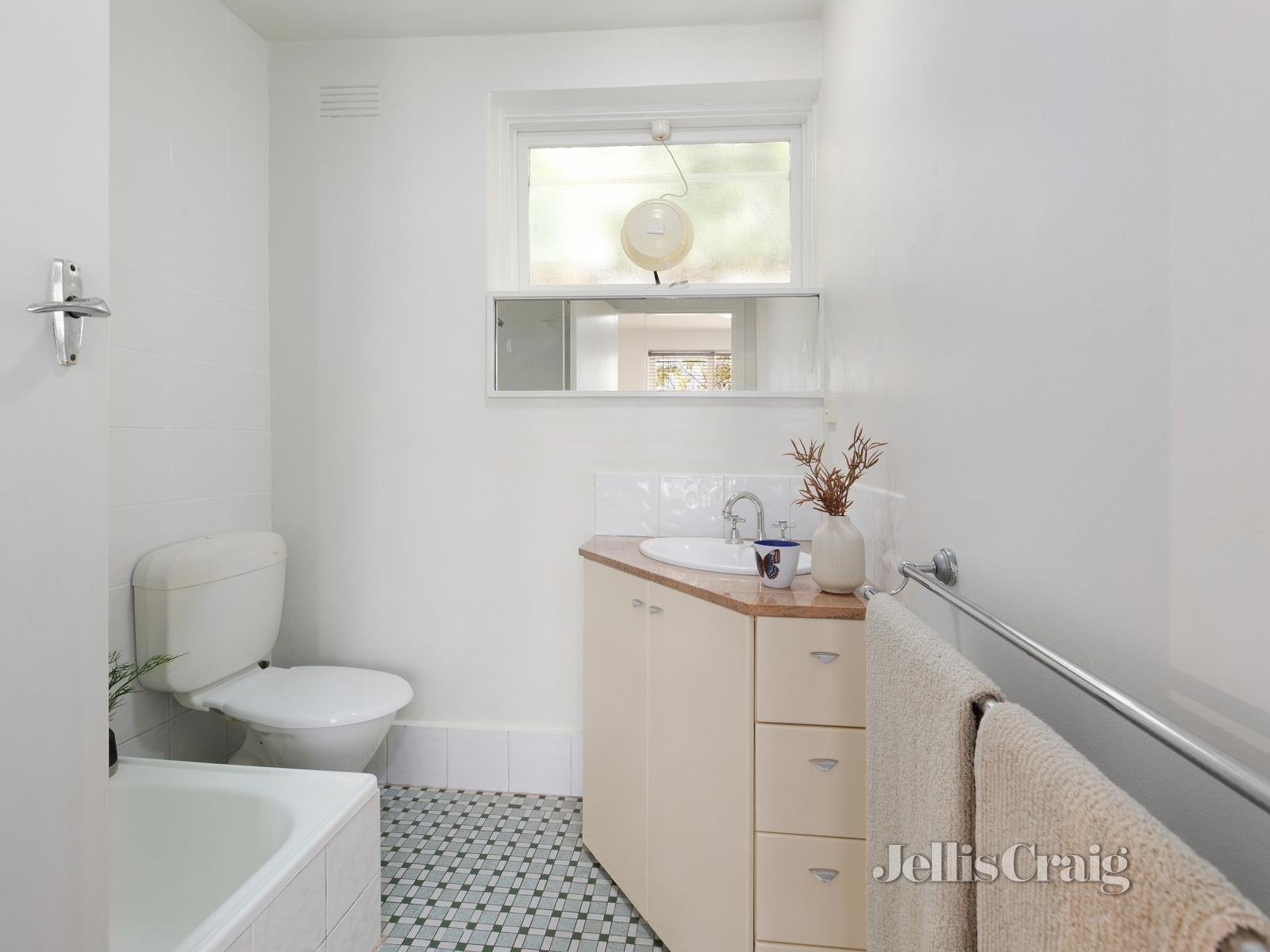 3/10 Highbury Grove, Prahran image 7