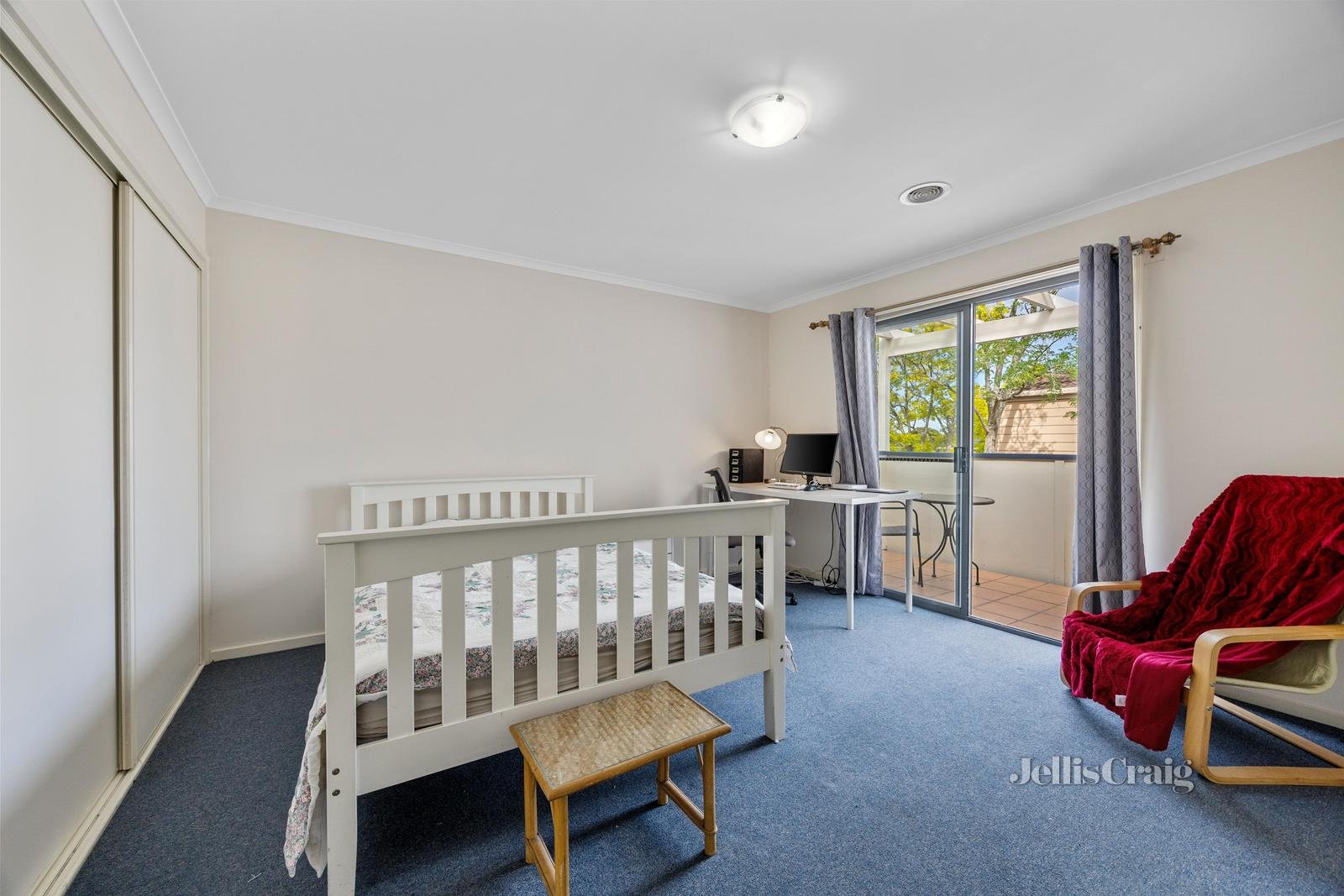 3/10 Houston Court, Box Hill South image 5