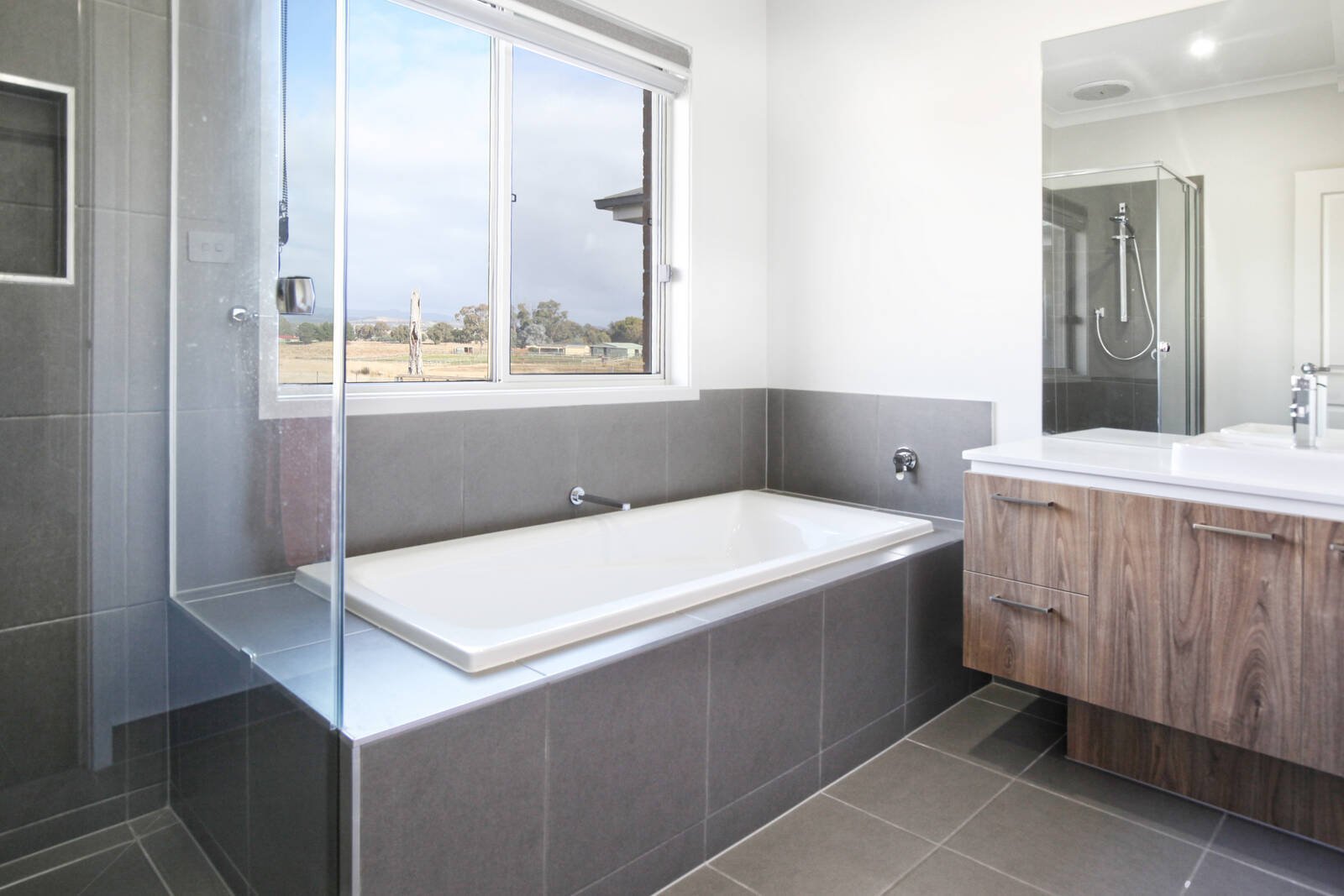 Property Gallery Thumbnail 15