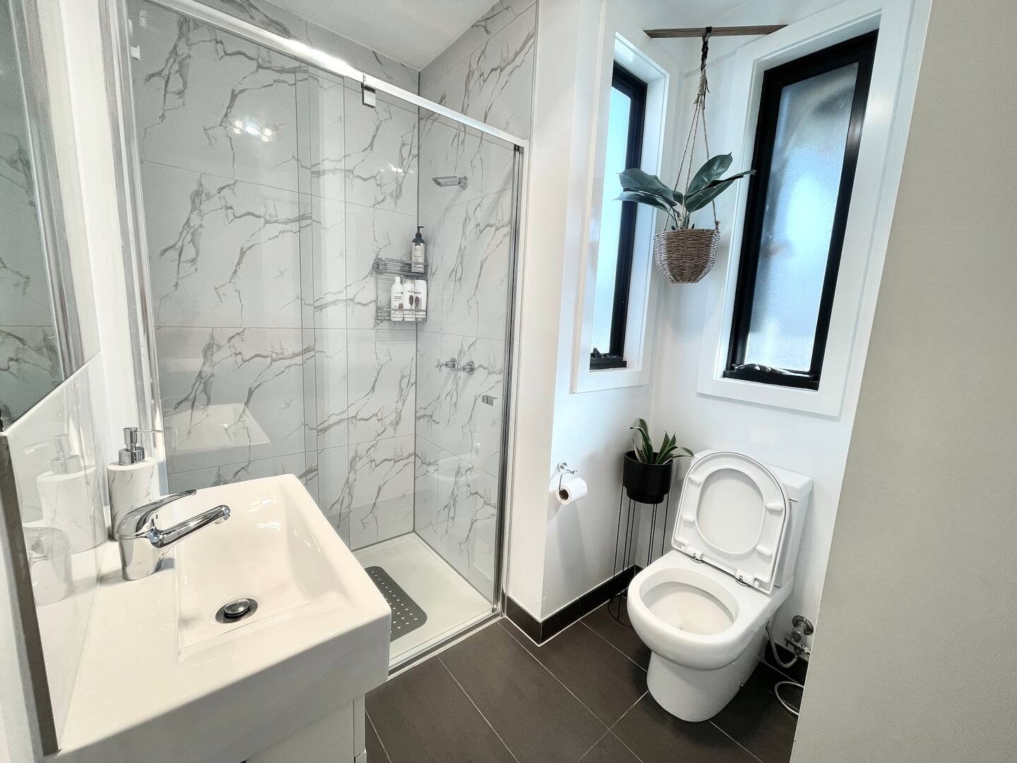 3/10 Leigh Street, Footscray image 9