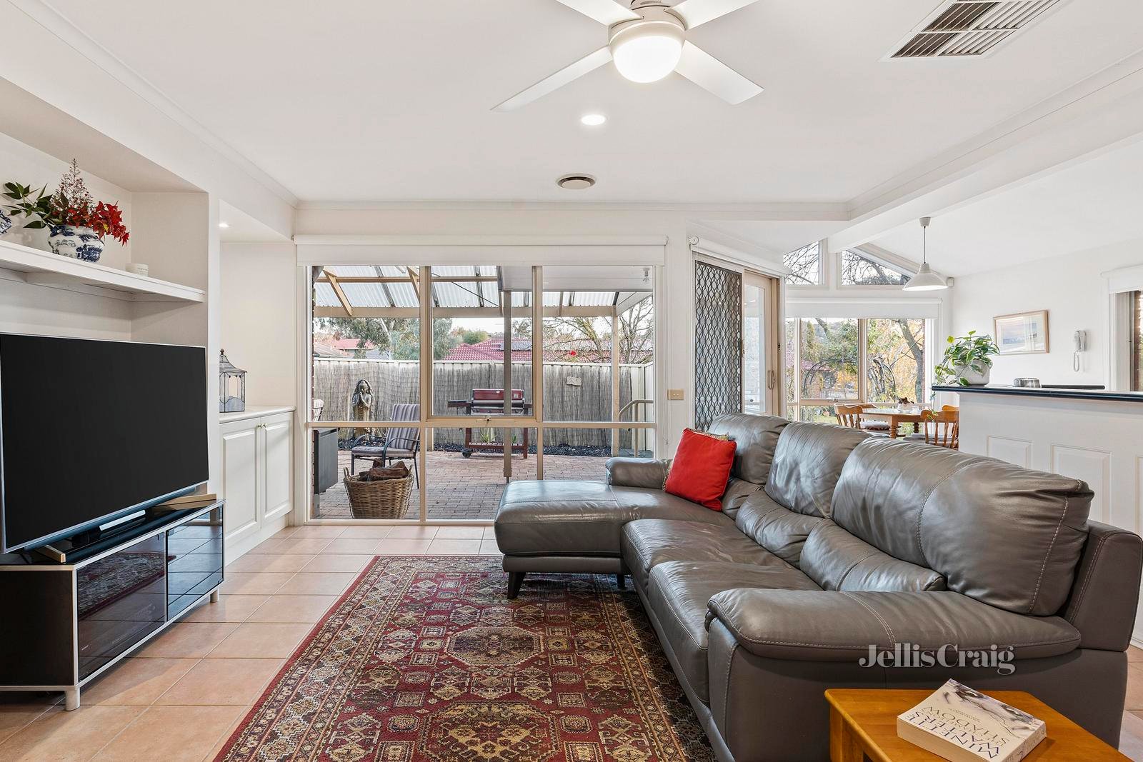 310 Maroondah Highway, Croydon image 5